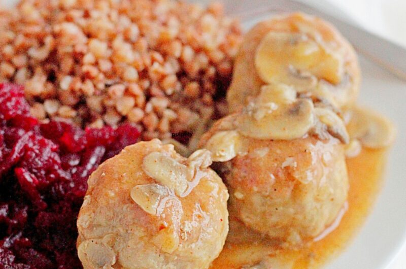 Pulpety w sosie pieczarkowym (bez śmietany!)