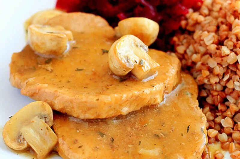 #obiad na niedzielę : schab gotowany w sosie pieczarkowym
