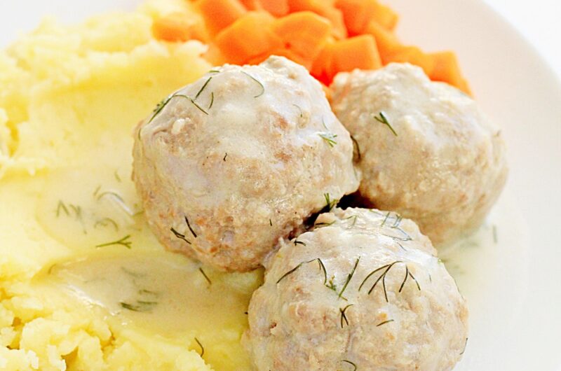 Pulpety w sosie koperkowym na śmietanie