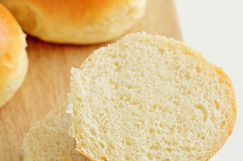 Puszyste bułki na jogurcie