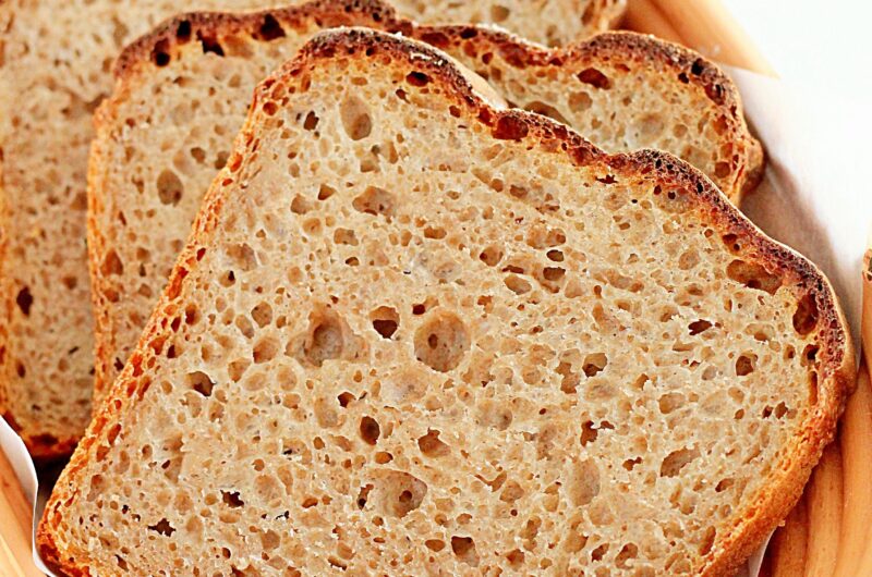 Chleb pszenno-żytni na zakwasie