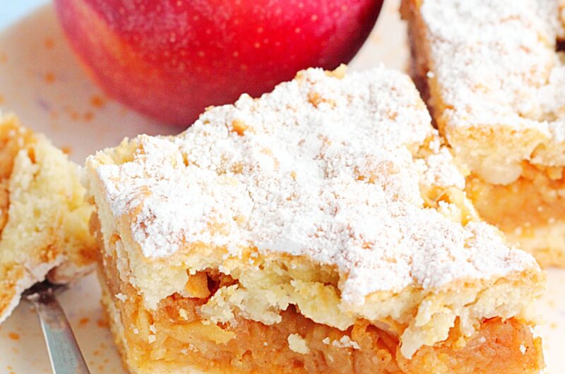 Jabłecznik mojej Mamy (przepis na dużą blachę)