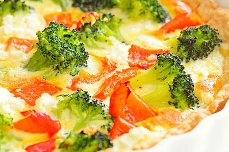 Tarta z warzywami i serem feta