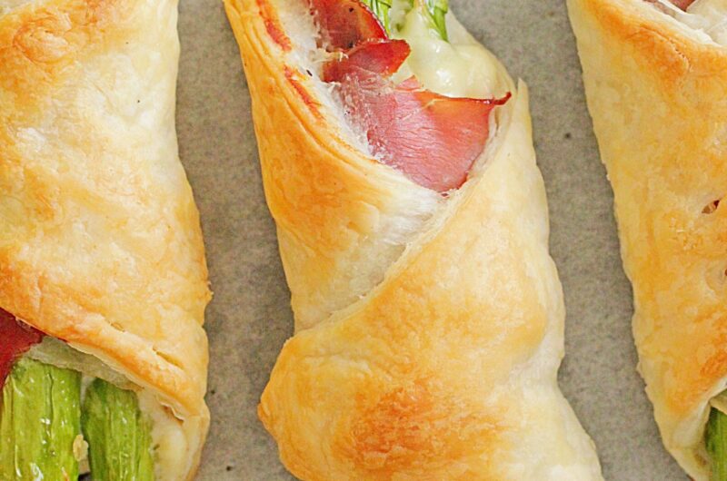 Szparagi w cieście francuskim