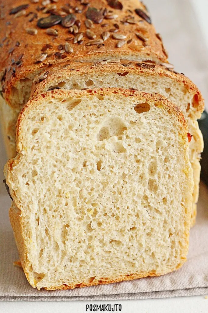 Chleb z ziemniakami – prosty przepis na miękki i wilgotny bochenek