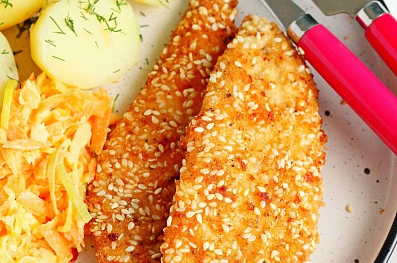 Pierś z kurczaka w sezamowej panierce