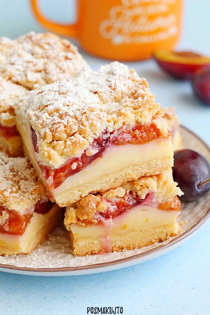 ciasto kruche ze sliwkami i budyniem posmakujto