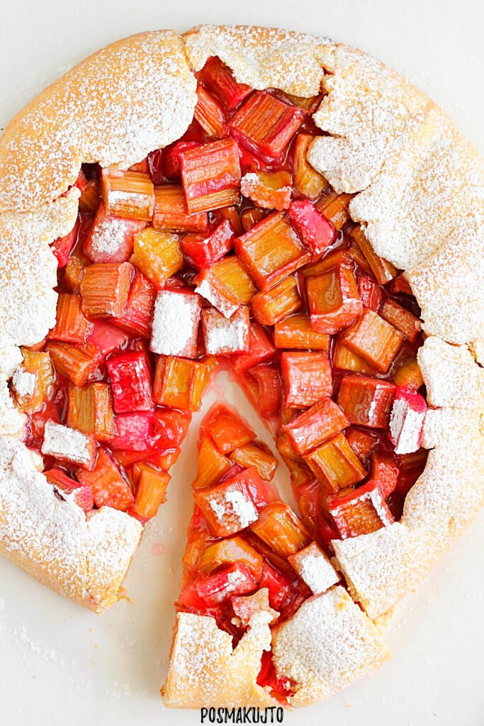 rustykalna tarta z rabarbarem galette